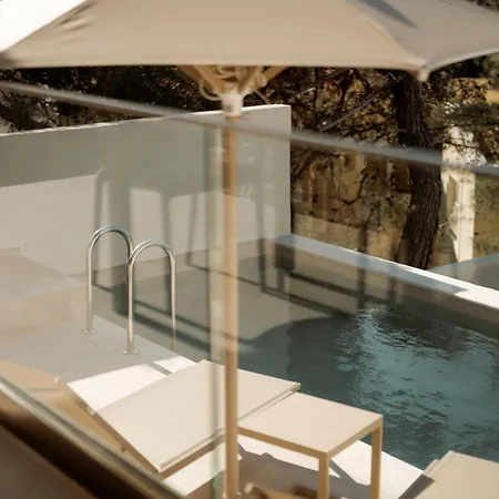 Aktis Seaside Living
