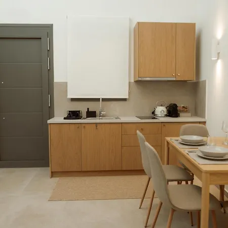 Aktis Seaside Living 4*