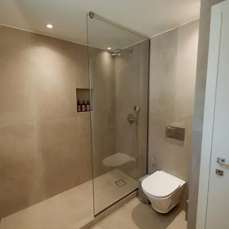 公寓式酒店 Aktis Seaside Living