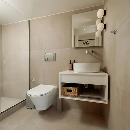 公寓式酒店 Aktis Seaside Living 4*