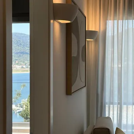 Aktis Seaside Living 4*